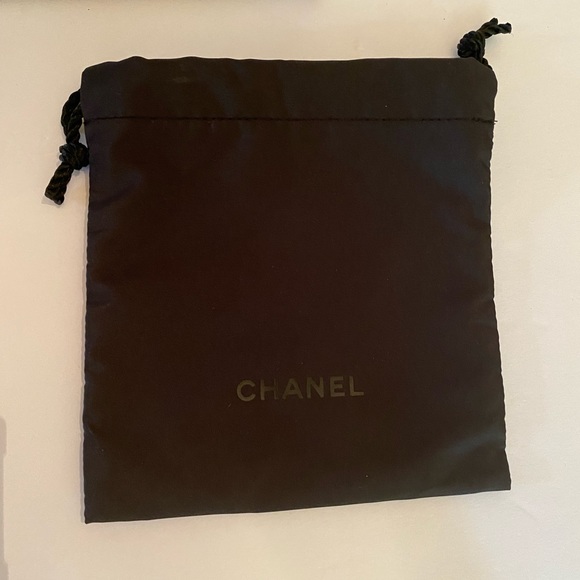 Chanel Box/2-Samples - Picture 4 of 10